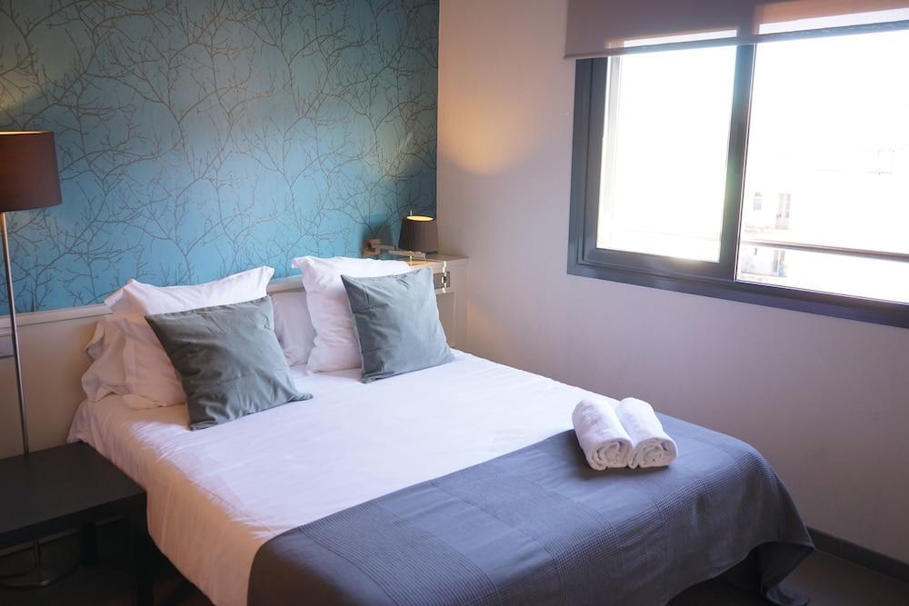 Barcelona Fifteen Central Aparthotel Экстерьер фото