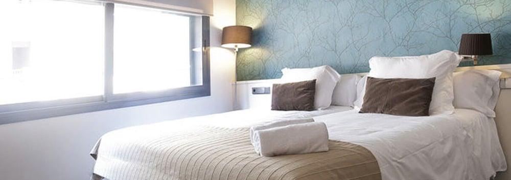 Barcelona Fifteen Central Aparthotel Экстерьер фото