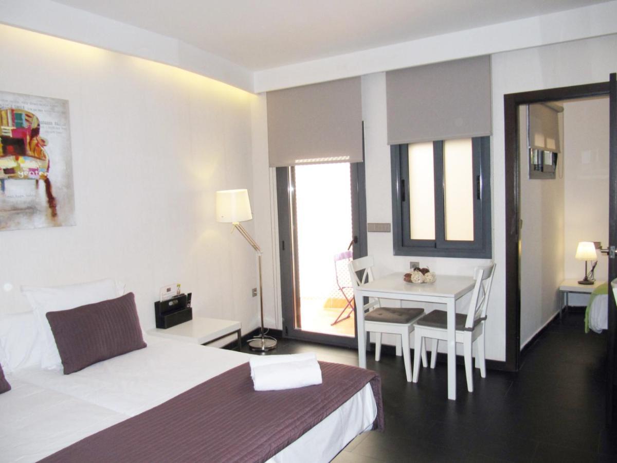 Barcelona Fifteen Central Aparthotel Экстерьер фото
